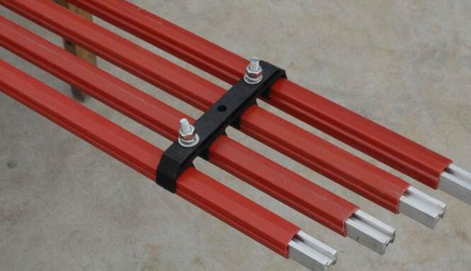 龙门吊系列DHH型单级组合型安全滑触线